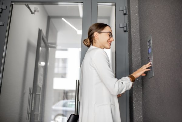 Intercom2